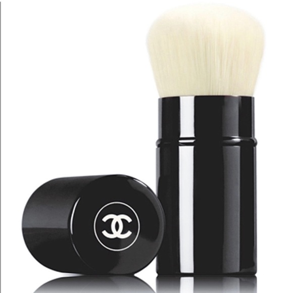 Chanel “Les Beiges” - Retractable Kabuki Brush - Picture 4 of 4